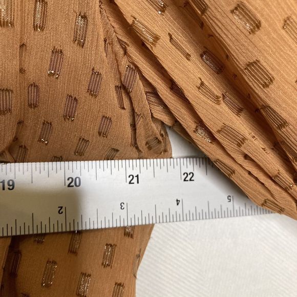 Halston Heritage Silk Dolman Short Sleeve Top V Neck Keyhole Button Detail - Picture 7 of 12